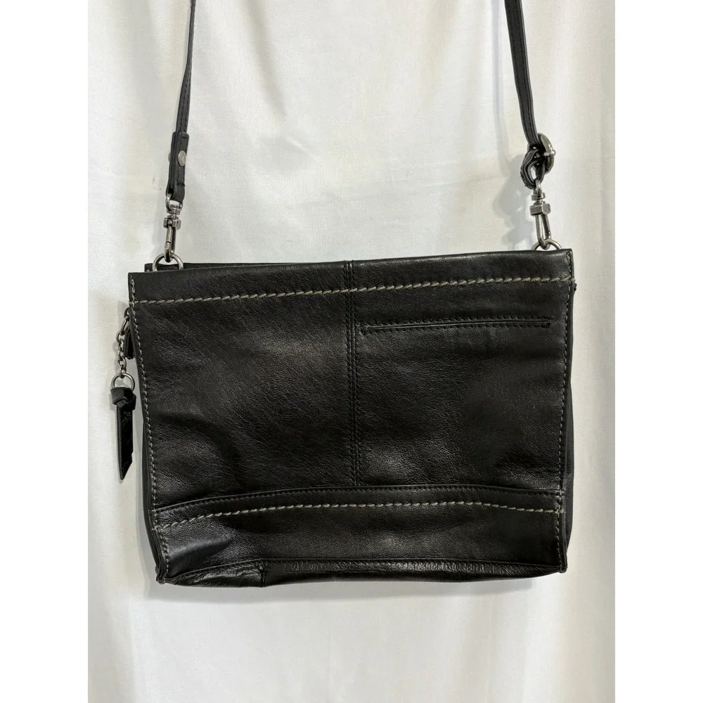 The Sak Iris Leather Three-Way-Wear Crossbody Clutch Black Pebble Leather
